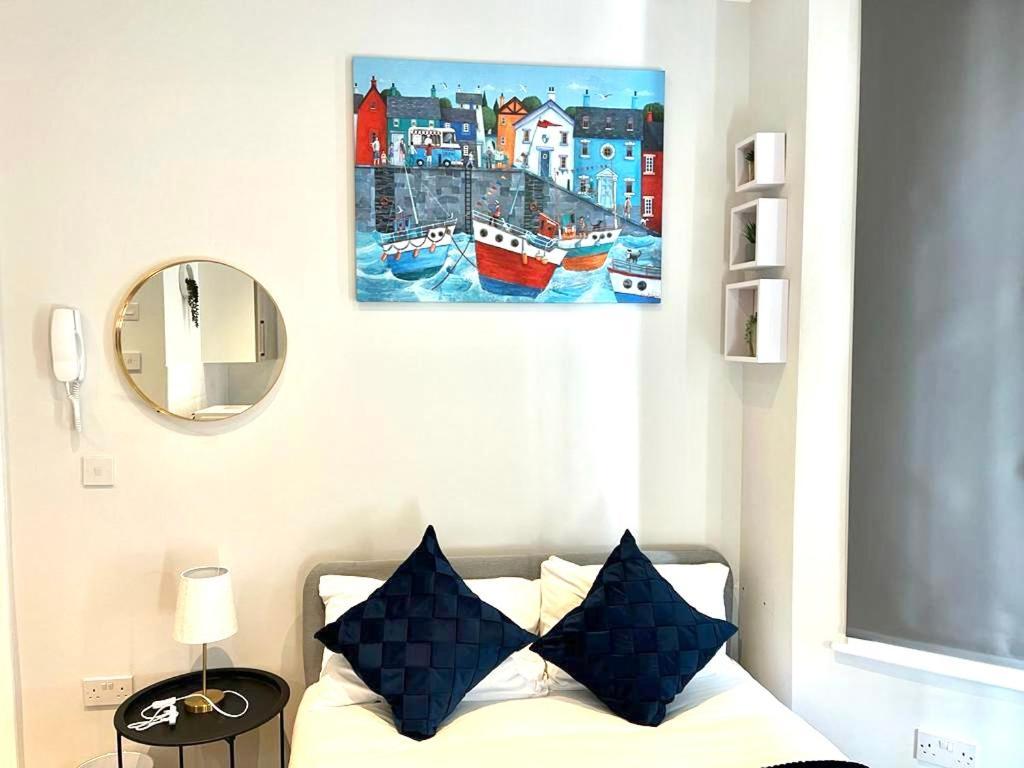 Southall Suites By Gh Stays Exteriör bild